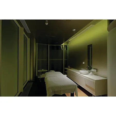 Апартаменты Awesome In With Outdoor Swimming Pool, Sauna And 3 Bedrooms Нови-Винодолски